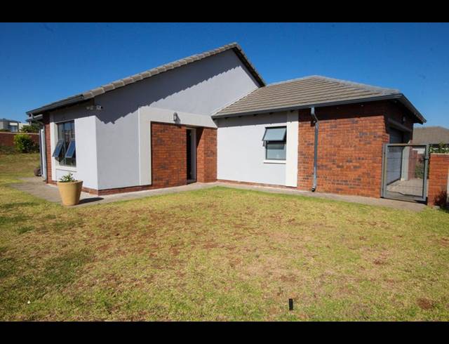 3 BEDROOM HOUSE FOR SALE IN AMBERFIELD